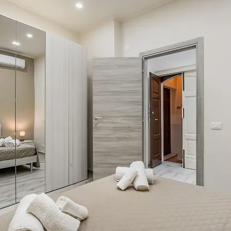 Guesthost - Luna Piena Apartmán Katánie